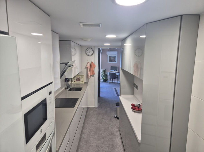 Image No.14-3 Bed Apartment for sale