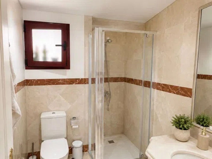 Image No.8-Appartement de 3 chambres à vendre