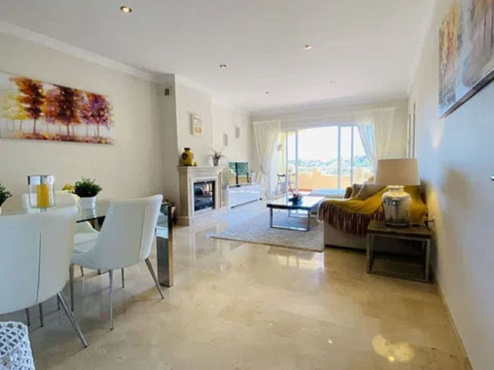 Image No.20-2 Bed Apartment for sale