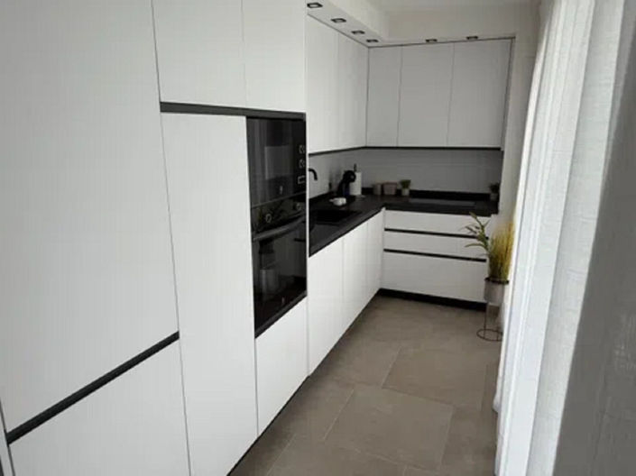 Image No.8-3 Bed Apartment for sale