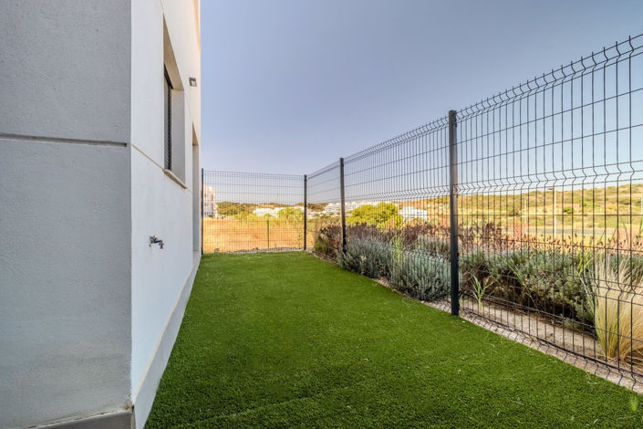 Image No.15-3 Bed Apartment for sale