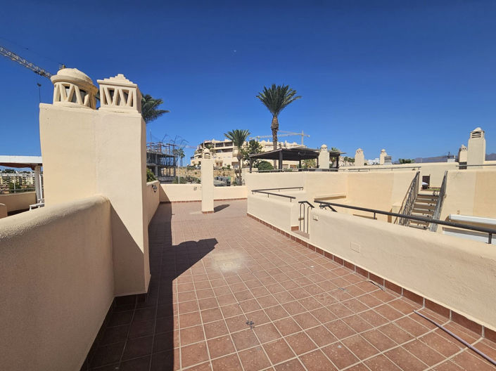 Image No.20-4 Bed Townhouse for sale