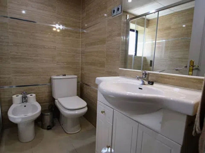 Image No.12-3 Bed Apartment for sale