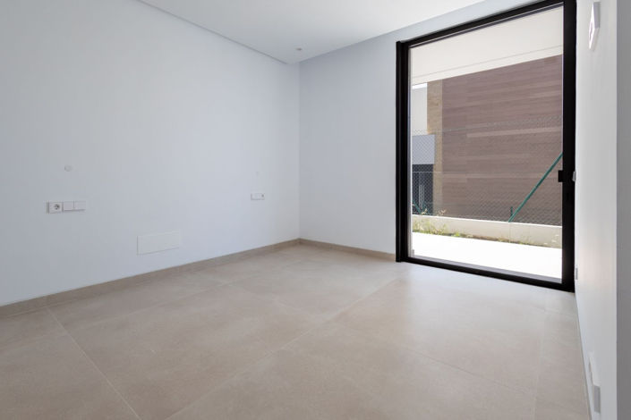 Image No.11-4 Bed Villa for sale