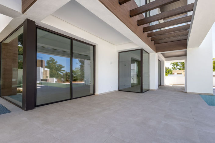 Image No.13-4 Bed Villa for sale