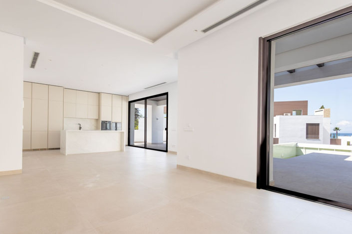 Image No.25-4 Bed Villa for sale