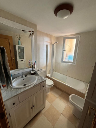 Image No.12-4 Bed Apartment for sale