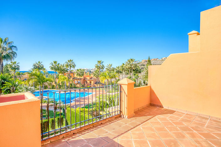 Image No.5-4 Bed Townhouse for sale