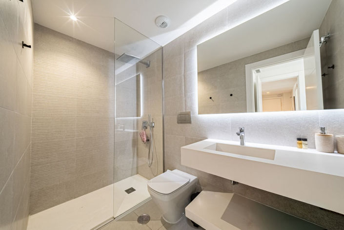 Image No.17-2 Bed Apartment for sale