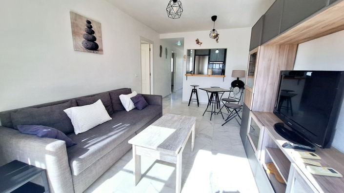 Image No.10-2 Bed Apartment for sale
