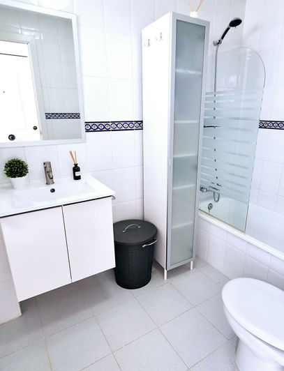Image No.24-2 Bed Apartment for sale