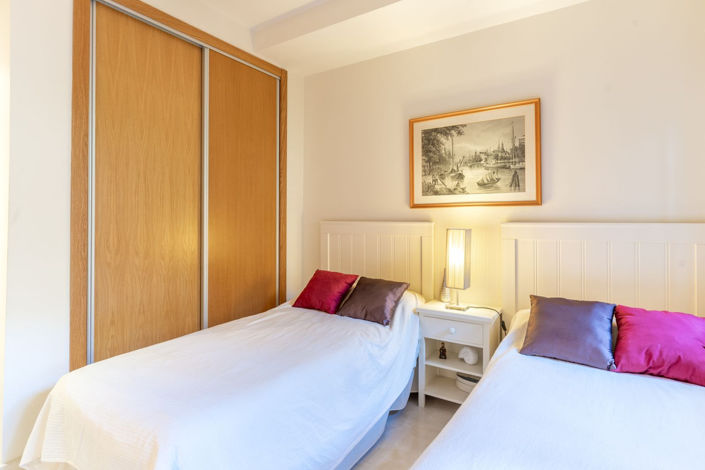 Image No.17-2 Bed Apartment for sale