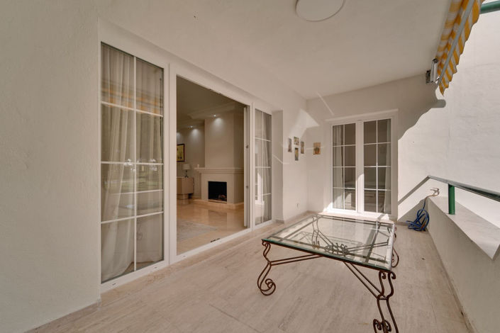 Image No.21-3 Bed Apartment for sale