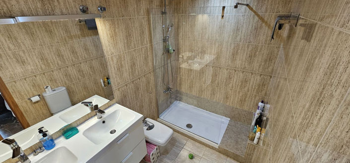 Image No.15-3 Bed Apartment for sale