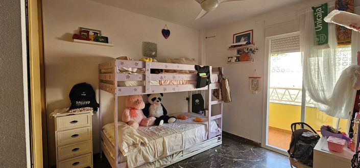 Image No.22-3 Bed Apartment for sale