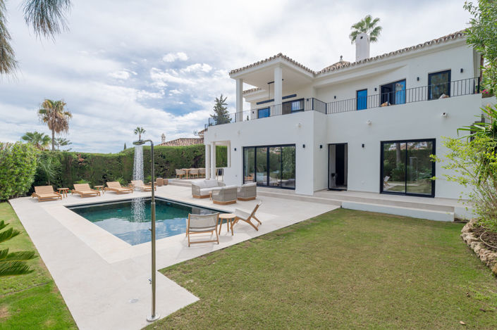 Image No.5-4 Bed Villa for sale