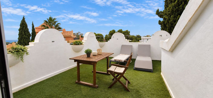 Image No.21-2 Bed Townhouse for sale