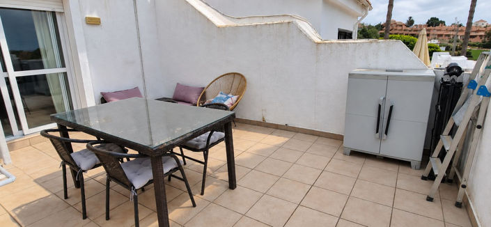 Image No.11-2 Bed Townhouse for sale