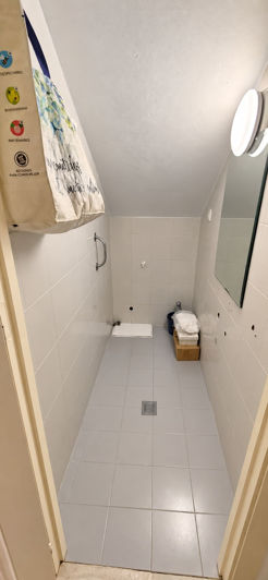 Image No.16-2 Bed Townhouse for sale