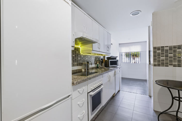 Image No.4-3 Bed Townhouse for sale