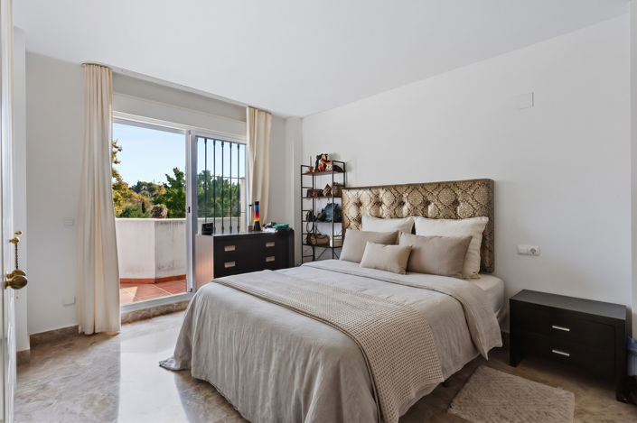Image No.6-3 Bed Townhouse for sale