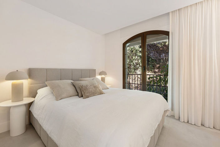 Image No.21-2 Bed Apartment for sale