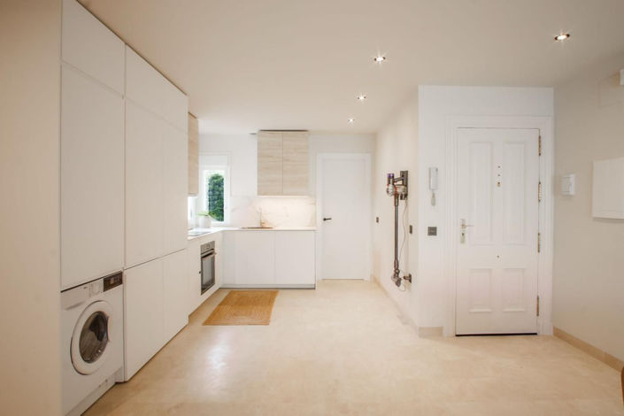 Image No.4-3 Bed Apartment for sale