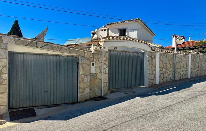 Image No.7-3 Bed Villa for sale