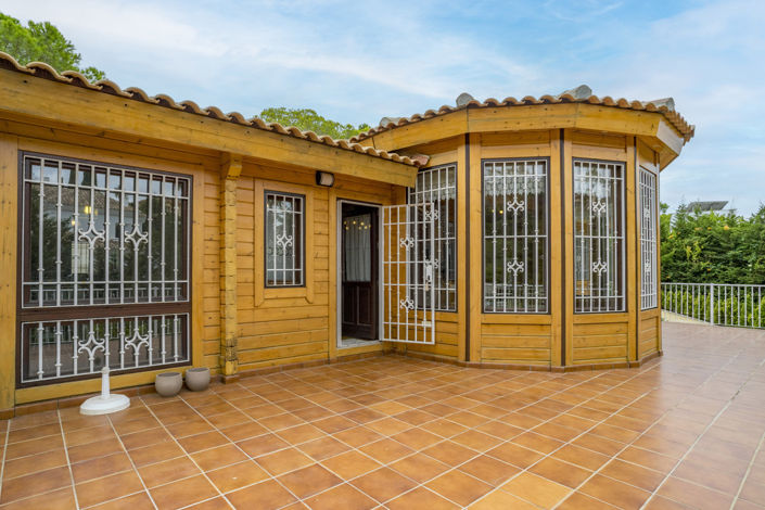 Image No.2-Villa de 4 chambres à vendre