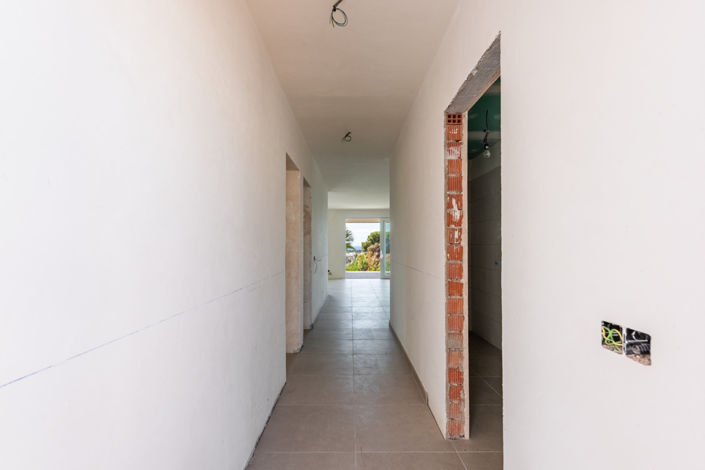 Image No.5-4 Bed Villa for sale