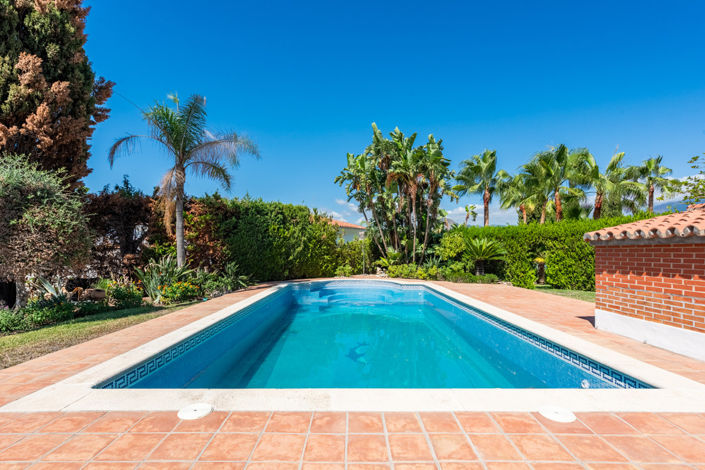 Image No.2-4 Bed Villa for sale