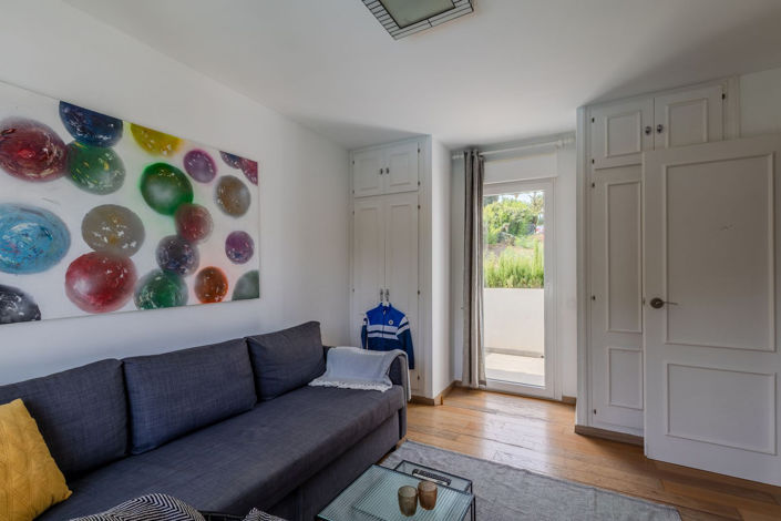 Image No.16-4 Bed Townhouse for sale