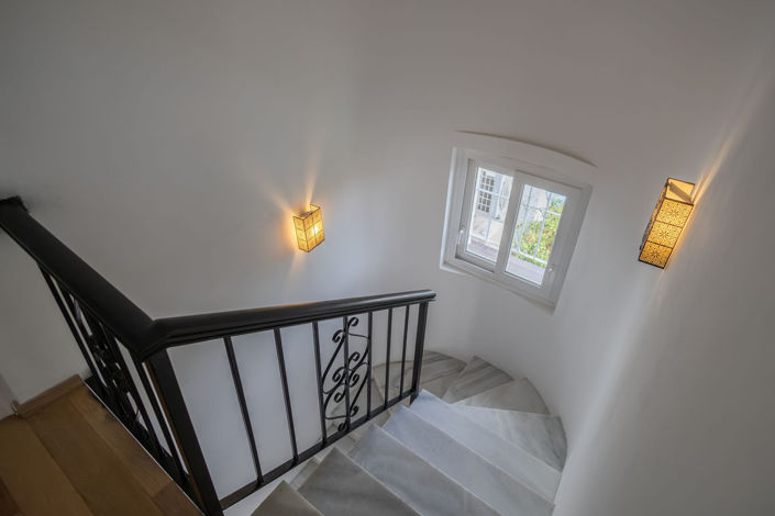 Image No.19-4 Bed Townhouse for sale