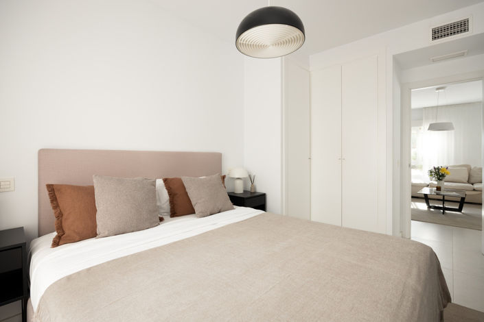 Image No.19-4 Bed Apartment for sale