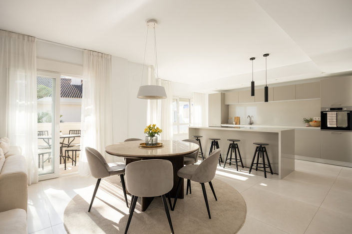 Image No.2-4 Bed Apartment for sale