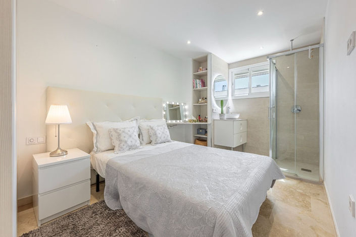Image No.11-3 Bed Apartment for sale