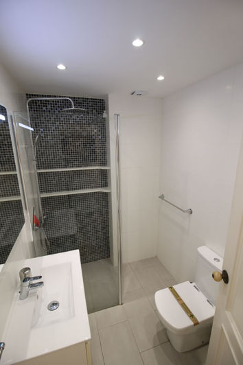 Image No.8-2 Bed Apartment for sale