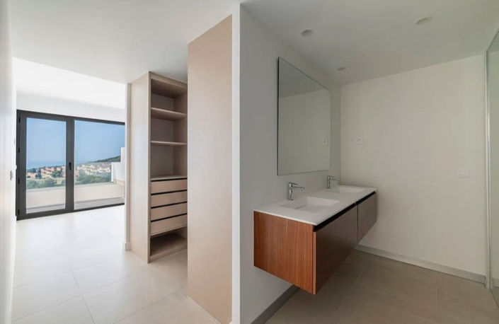 Image No.16-3 Bed Apartment for sale