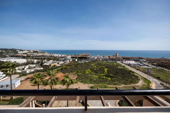 Image No.2-4 Bed Apartment for sale