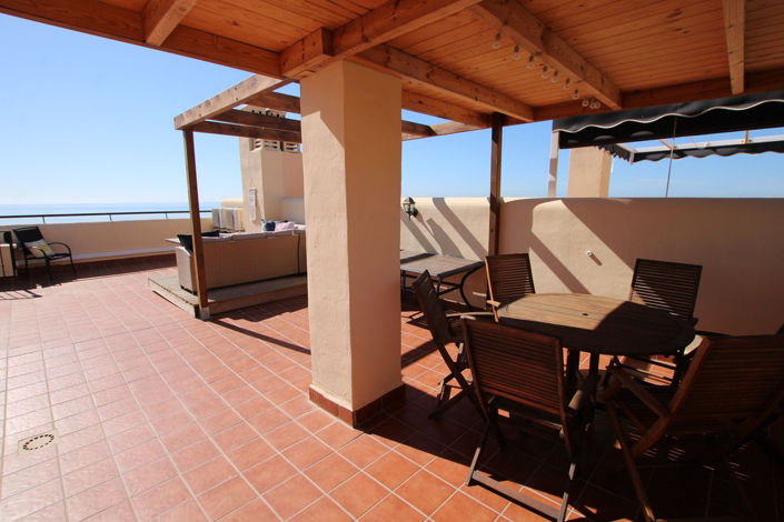 Image No.20-4 Bed Apartment for sale