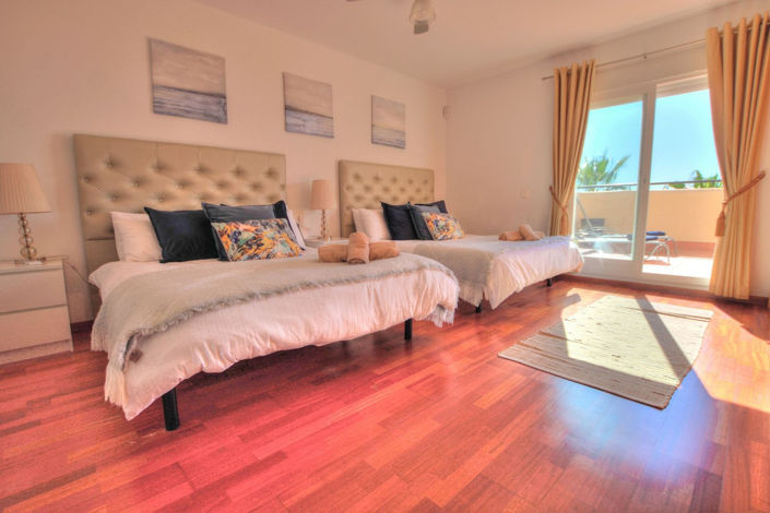 Image No.26-4 Bed Apartment for sale
