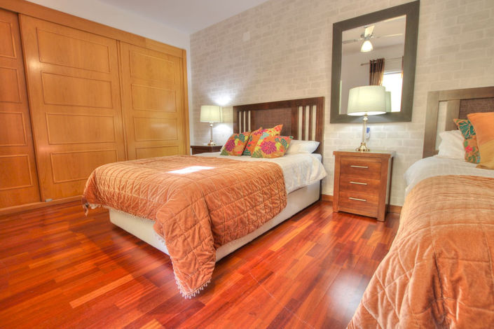Image No.29-4 Bed Apartment for sale