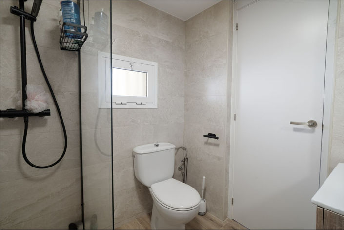Image No.38-5 Bed Villa for sale