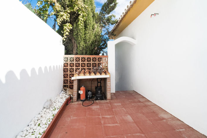 Image No.41-5 Bed Villa for sale