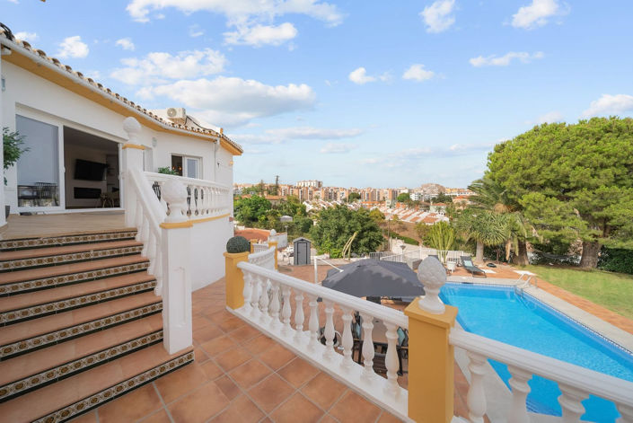 Image No.45-5 Bed Villa for sale