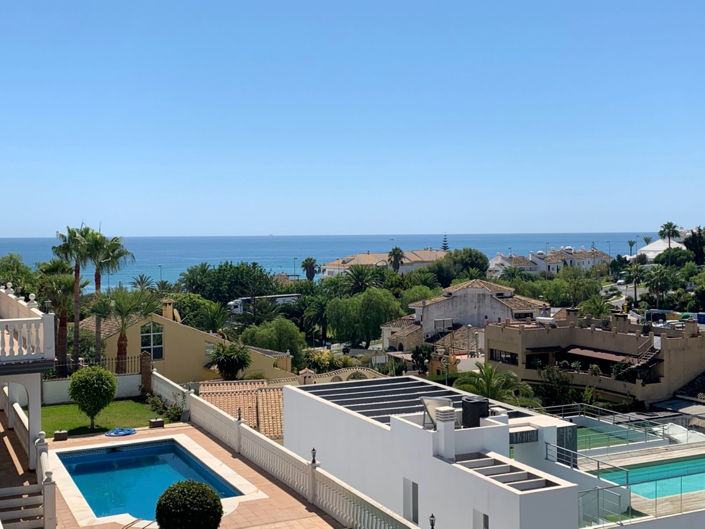 Image No.2-6 Bed Villa for sale