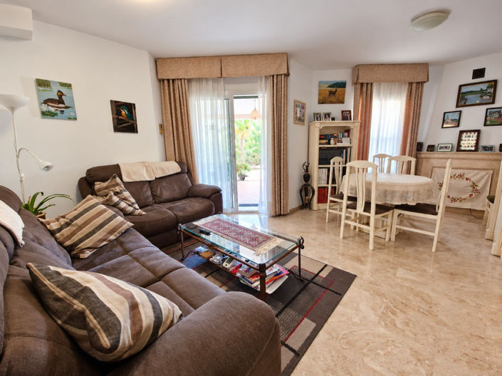 Image No.4-2 Bed Townhouse for sale