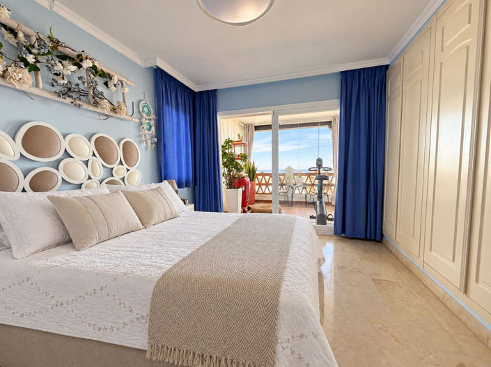Image No.23-2 Bed Apartment for sale