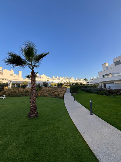 Image No.18-3 Bed Apartment for sale