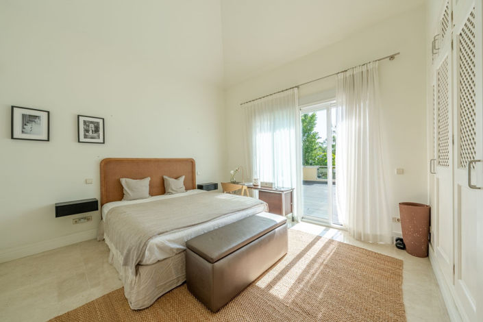 Image No.20-3 Bed Villa for sale
